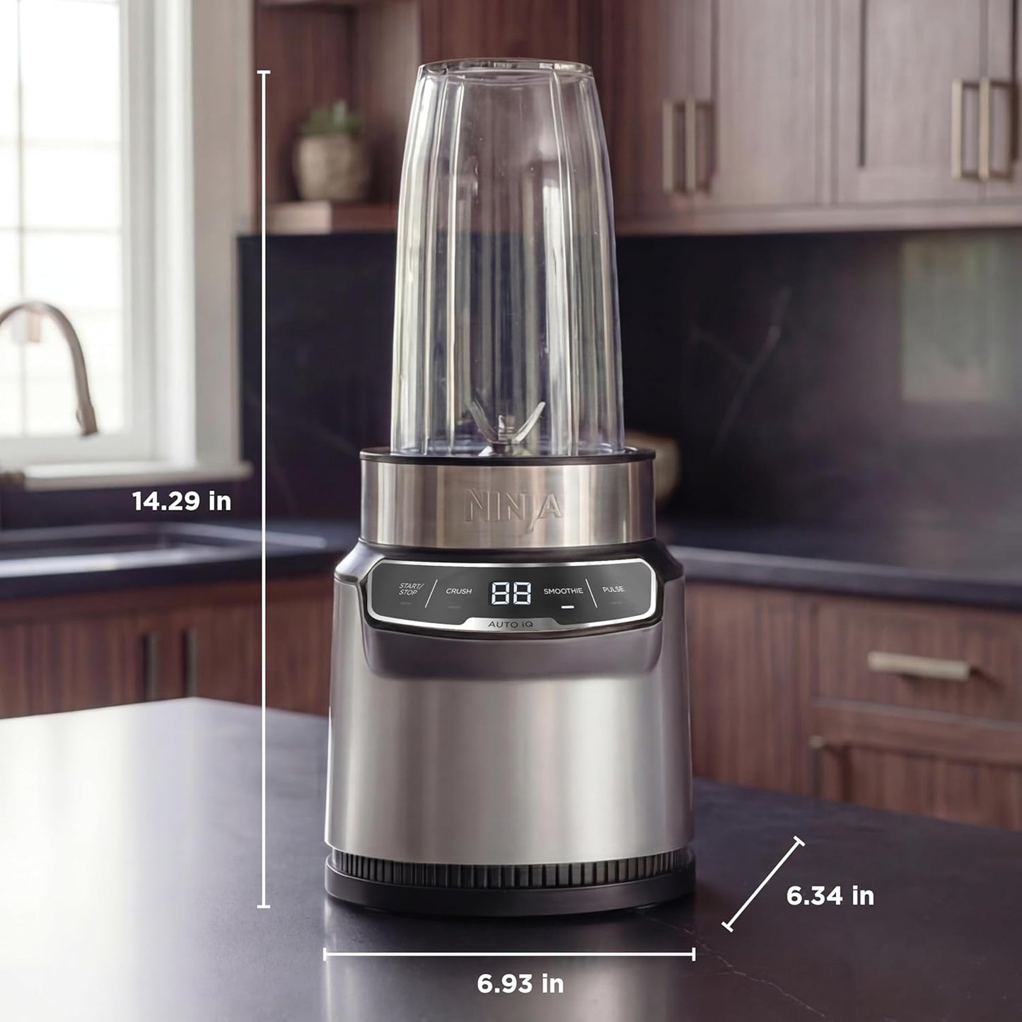 Ninja Nutri-Blender Pro with Auto-iQ | For Smoothies, Shakes, Frozen Drinks, Salsa, Dips | (2) 24-oz. To-Go Cups & Spout Lids | 1100-Peak-Watt | Silver | BN401