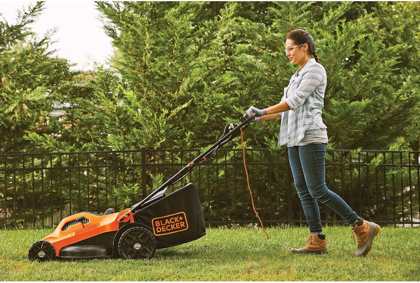 BLACK+DECKER Electric Push Lawn Mower, Corded, 13 Amp, 20-Inch Cutting Deck, 6 Setting Height Adjustment, Compact Storage, Collection Bag (BEMW213)