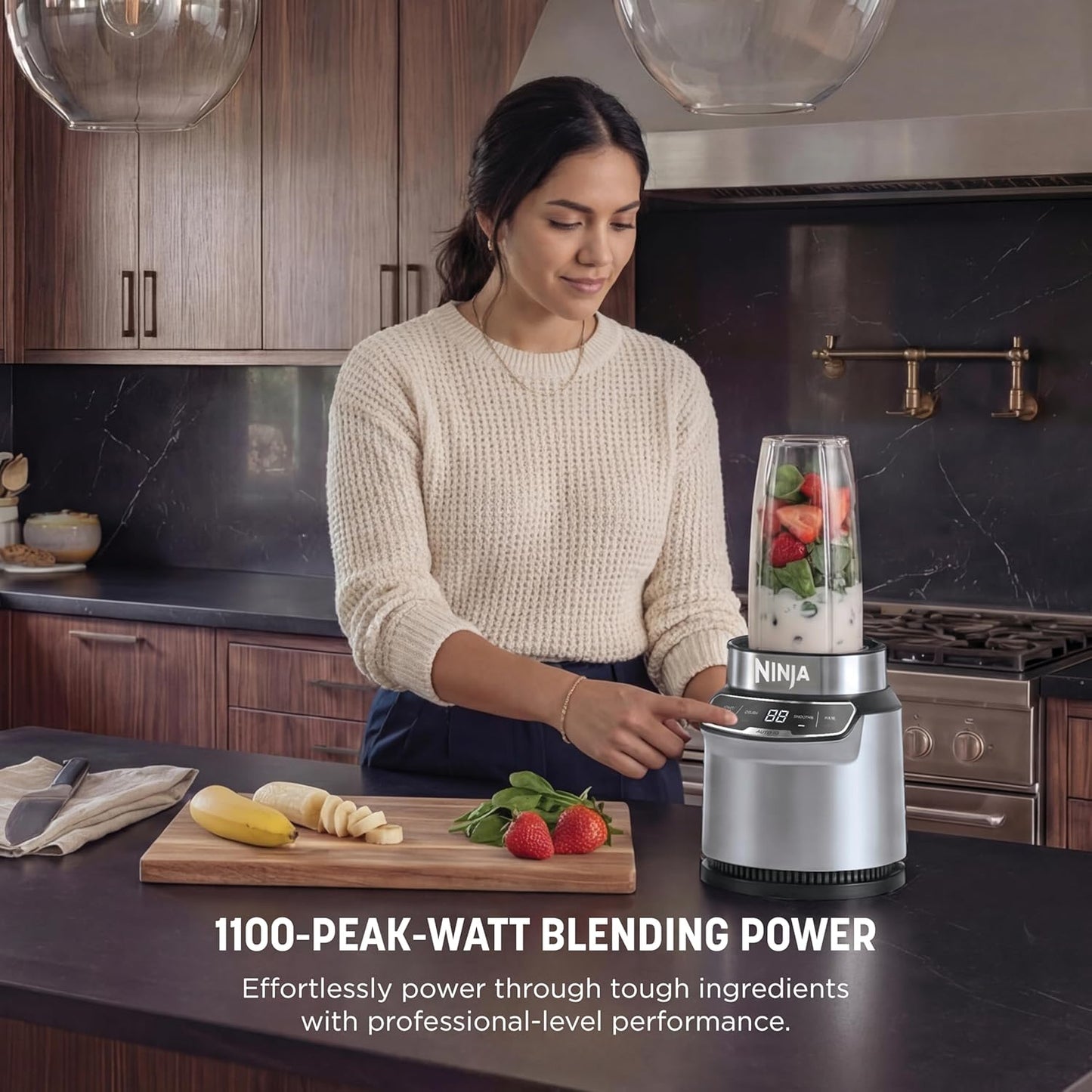 Ninja Nutri-Blender Pro with Auto-iQ | For Smoothies, Shakes, Frozen Drinks, Salsa, Dips | (2) 24-oz. To-Go Cups & Spout Lids | 1100-Peak-Watt | Silver | BN401